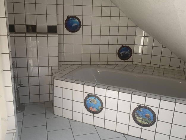 WG-Zimmer zur Miete Wohnen auf Zeit 420 € 14 m² Hirsauer Straße 113 Dillweißenstein Pforzheim 75180