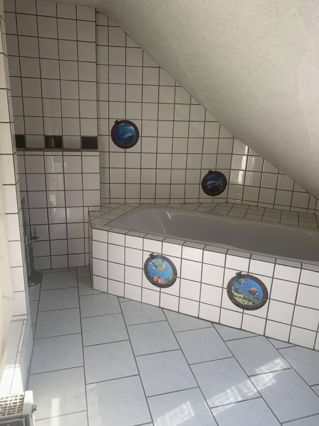 WG-Zimmer zur Miete Wohnen auf Zeit 420 € 14 m² Hirsauer Straße 113 Dillweißenstein - Stadtviertel 105 Pforzheim 75180