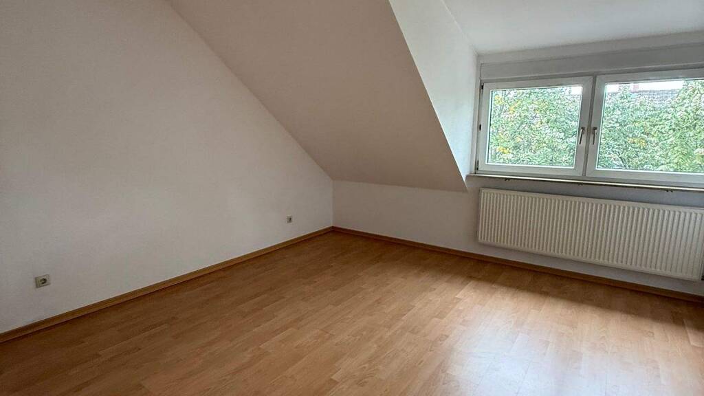Wohnung zur Miete 670 € 2 Zimmer 70,4 m² 5. Geschoss Lindenhof Mannheim 68163