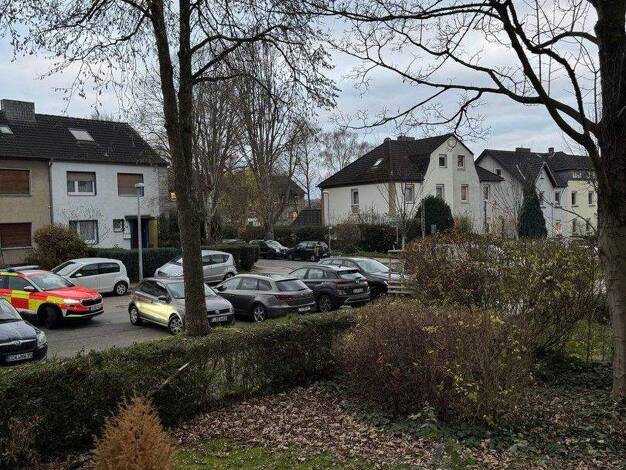 Wohnung zur Miete 740 € 3 Zimmer 68 m² frei ab sofort Am Krausen Bäumchen 43 Bergerhausen Essen 45136