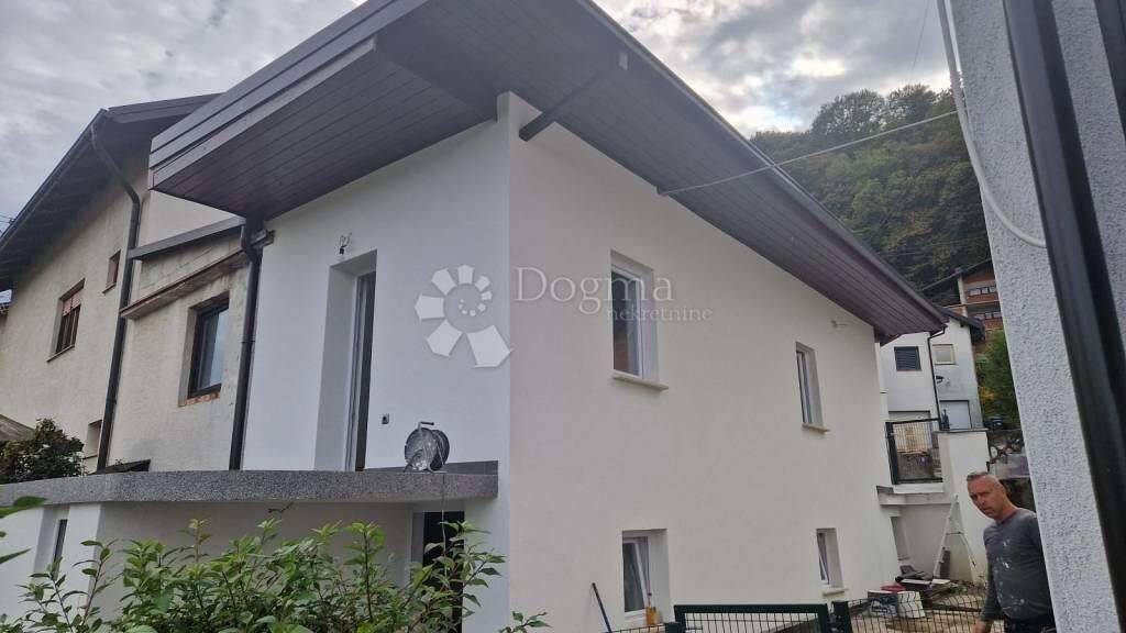 Haus zum Kauf 270.000 € 22 Zimmer 86 m² Samobor
