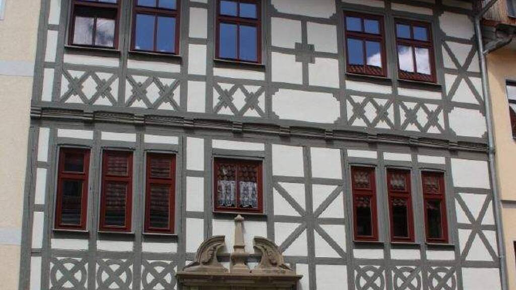 Studio zur Miete 420 € 1 Zimmer 70 m² An der Mauer 7 Römhild 98630