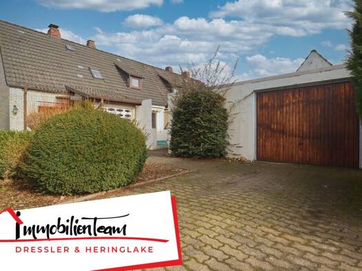 Doppelhaushälfte zum Kauf 279.000 € 3,5 Zimmer 83,8 m² 416 m² Grundstück frei ab sofort Pinneberg 25421