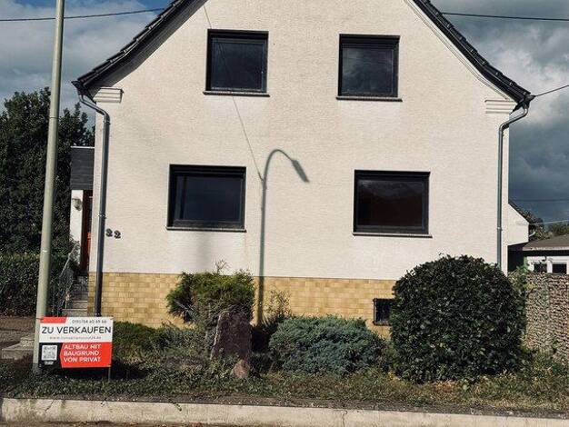 Einfamilienhaus zum Kauf provisionsfrei 199.000 € 8 Zimmer 149 m² 2.234 m² Grundstück Dillinger Straße 22 Körprich Nalbach 66809