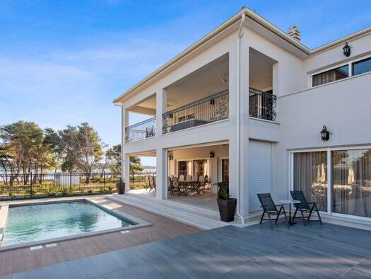 Villa zum Kauf 4.085.000 € 5 Zimmer 420 m² 1.000 m² Grundstück Vodice 22211