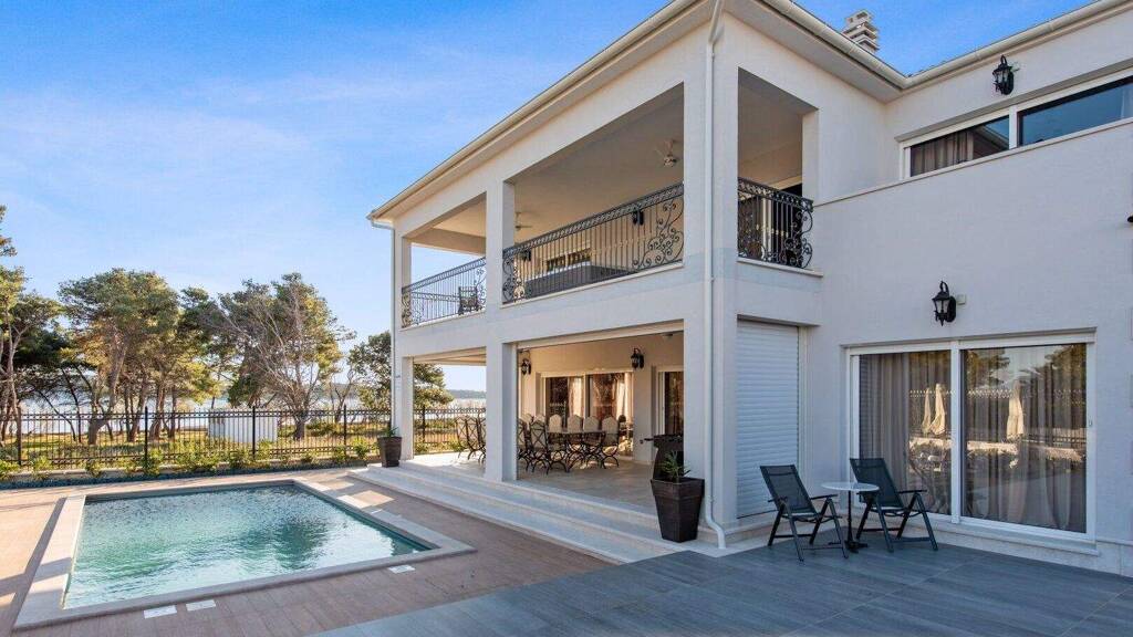 Villa zum Kauf 4.085.000 € 5 Zimmer 420 m² 1.000 m² Grundstück Vodice 22211