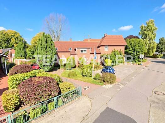 Mehrfamilienhaus zum Kauf 589.000 € 9 Zimmer 187 m² 900 m² Grundstück Quickborn 25451