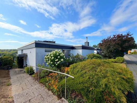 Bungalow zum Kauf 748.000 € 5 Zimmer 165 m² 789 m² Grundstück Steinbüchel Leverkusen 51377