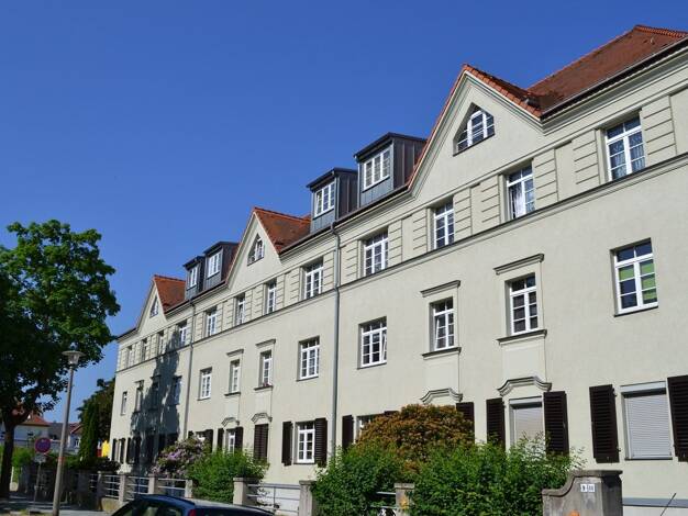 Wohnung zur Miete 691 € 3 Zimmer 86 m² 3. Geschoss frei ab 01.11.2025 Lilienthalstraße 11 Leuben Dresden 01257