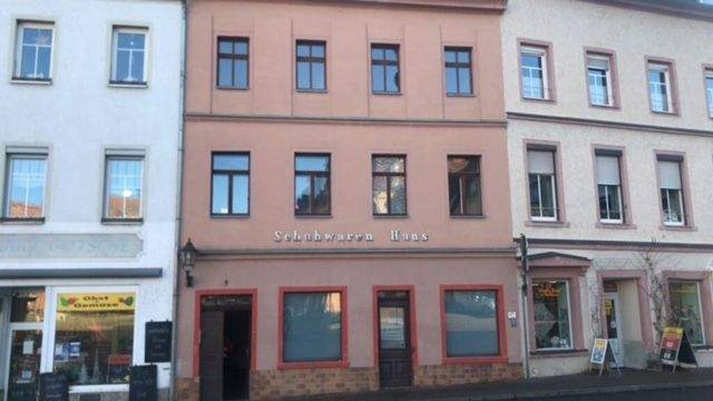 Mehrfamilienhaus zum Kauf als Kapitalanlage geeignet 184.300 € 356 m² Markt 9 Waldenburg 08396