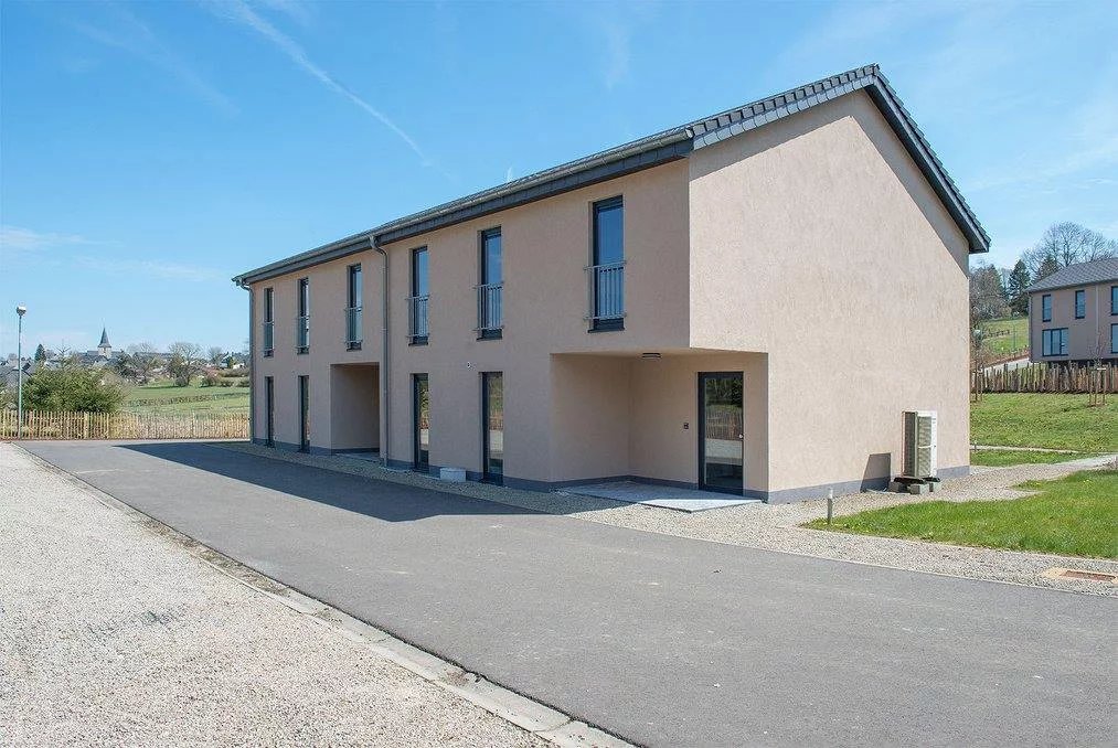 Mehrfamilienhaus zum Kauf provisionsfrei 664.000 € 288 m²<br/>Wohnfläche Malmedyer Straße, Büllingen 28 Büllingen Bullange 4760