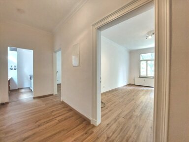 Wohnung zum Kauf 277.000 € 2 Zimmer 68 m² 2. Geschoss frei ab sofort Bad Nauheim - Kernstadt Bad Nauheim 61231