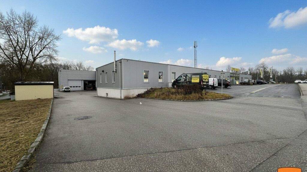 Lagerhalle zur Miete 15.000 € 2.579 m² Lagerfläche Kremstalerstraße 2 Haid 4053