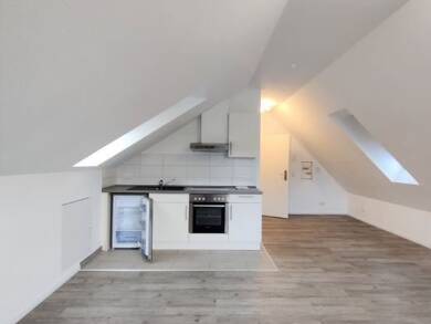 Wohnung zur Miete 310 € 1 Zimmer 30 m² Dachgeschoss, 2. Geschoss frei ab 01.10.2025 Kakenstorf Kakenstorf 21255