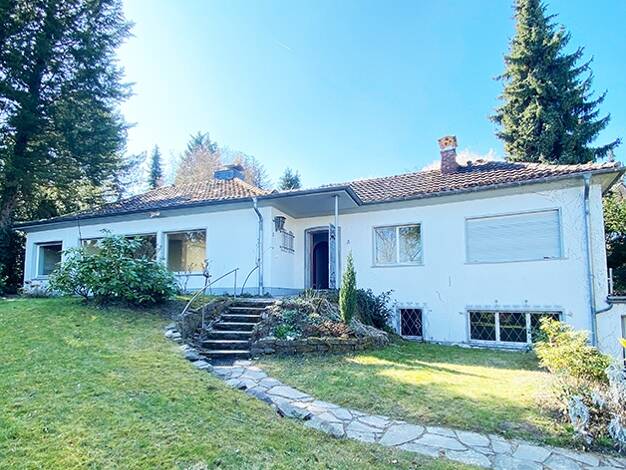 Haus zum Kauf 985.000 € 10 Zimmer 248,7 m² 1.538 m² Grundstück Schweinheim Bonn 53177