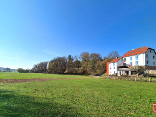 Einfamilienhaus zum Kauf 399.000 € 7 Zimmer 270 m² 876 m² Grundstück Zwergen Liebenau 34396