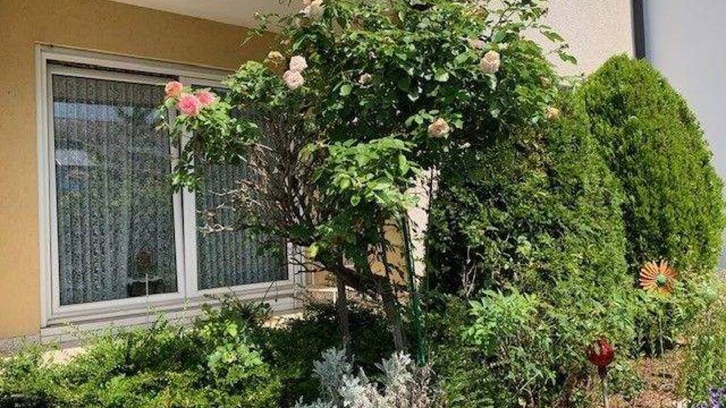 Doppelhaushälfte zum Kauf 435.000 € 5 Zimmer 115 m² 263 m² Grundstück Burgfarrnbach Fürth 90768