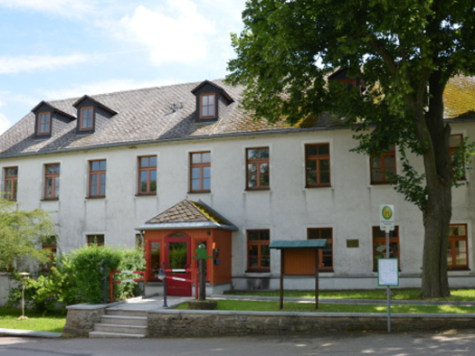 Gastronomie/Hotel zum Kauf 255.000 € 15.000 m² Grundstück Großhartmannsdorf 09618