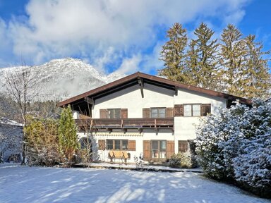 Haus zum Kauf 2.550.000 € 7 Zimmer 187 m² 1.539 m² Grundstück frei ab sofort Garmisch Garmisch-Partenkirchen 82467