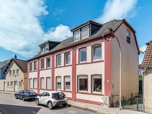 Mehrfamilienhaus zum Kauf 499.000 € 12 Zimmer 288 m² 393 m² Grundstück Uetersen 25436