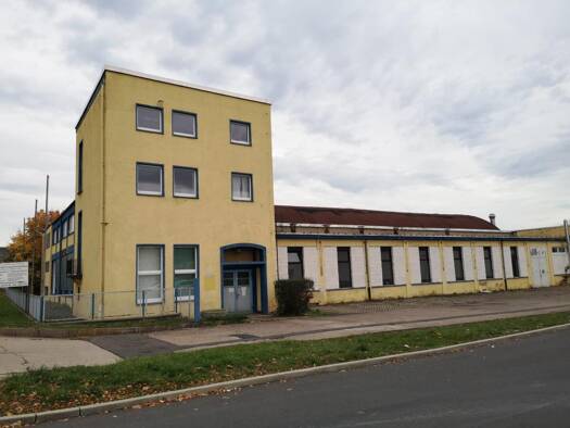 Produktionshalle zum Kauf 260.000 € 2.167 m² Lagerfläche teilbar ab 536 m² Stadtilm 99326