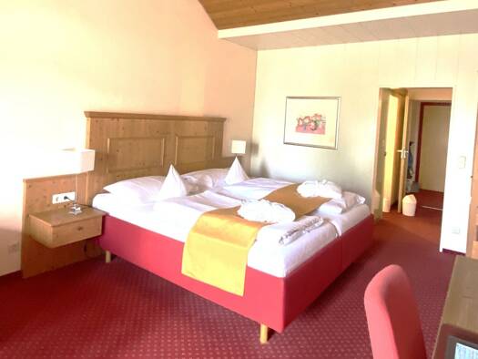 Wohnung zum Kauf 43.900 € 1 Zimmer 28 m² 2. Geschoss Aunham Bad Griesbach i.Rottal 94086