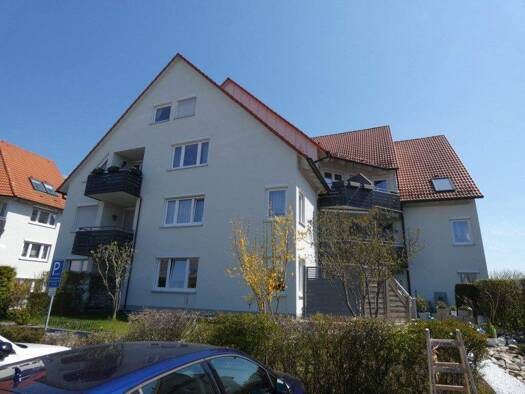 Wohnung zur Miete 450 € 2 Zimmer 67,5 m² EG Pliezhausener Straße 49 Reinsdorf 08141