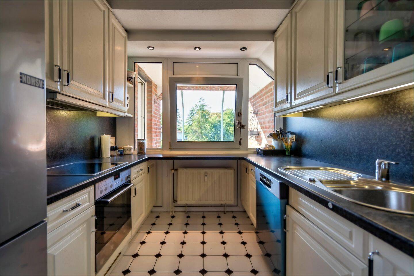 Property thumbnail 25