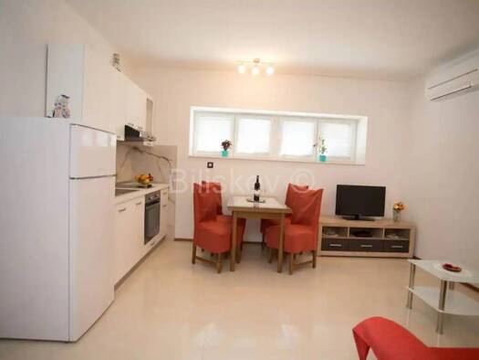Wohnung zur Miete 600 € 2 Zimmer 37 m² Split