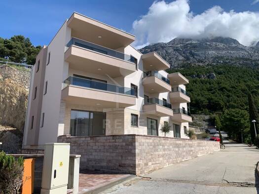 Wohnung zum Kauf - Erstbezug 276.000 € 2 Zimmer 69 m² EG Makarska