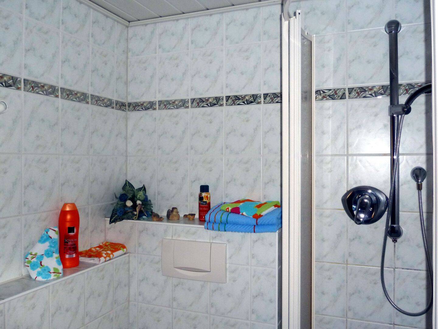 Immobilie in Brotterode-Trusetal - Ferienhaus im Thüringer Wald mit 961 m² Grundstück - sofort bezugsfrei - Bild 4