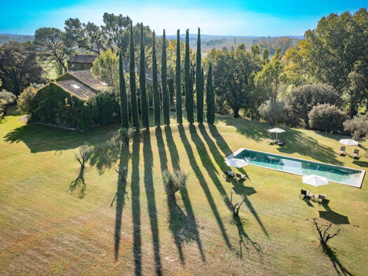 Einfamilienhaus zum Kauf 3.350.000 € 800 m² 40.000 m² Grundstück Montfavet Banlieue Avignon 84000