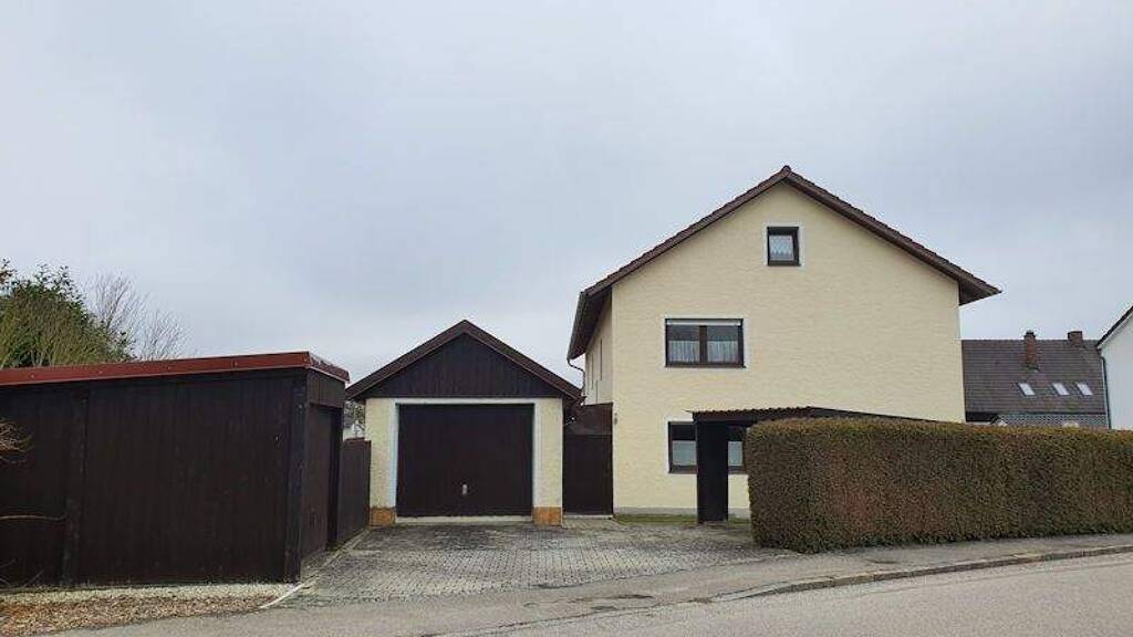 Immobilie in Vilsbiburg - Großzügiges, gepflegtes Einfamilienhaus in Vilsbiburg - Bild 2