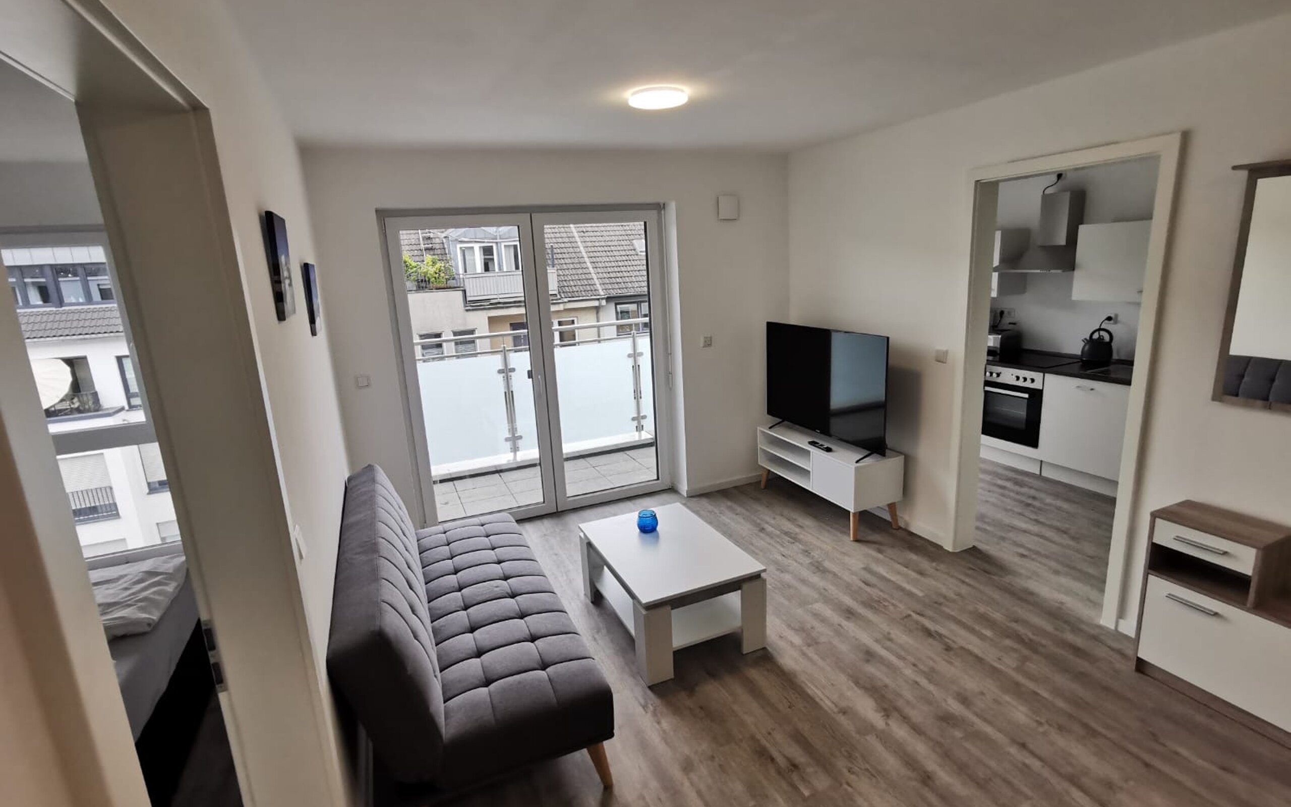 Wohnung zur Miete Wohnen auf Zeit 1.650 € 2 Zimmer 54 m²<br/>Wohnfläche ab sofort<br/>Verfügbarkeit Mettmanner Straße 0 Flingern - Süd Düsseldorf 40233