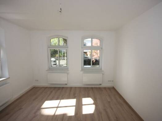 Wohnung zur Miete 310 € 2 Zimmer 43,6 m² EG Carl-v.-Ossietzky-Str. 2 Aue 08280