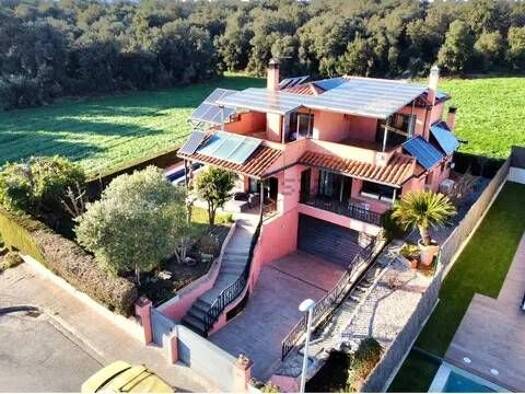 Chalet zum Kauf 800.000 € 4 Zimmer 367 m² Calle Del Llevant Aiguaviva 17181