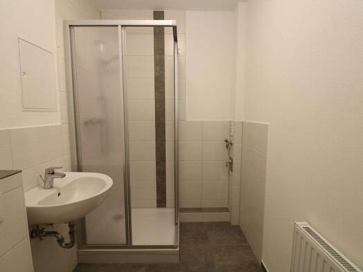 Wohnung zur Miete 389 € 3 Zimmer 55,3 m² 2. Geschoss Paul-Müller-Straße 36 Freiberg 09599