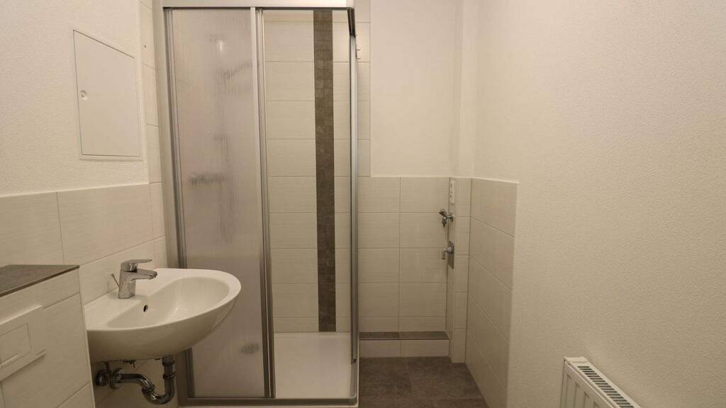 Wohnung zur Miete 389 € 3 Zimmer 55,3 m² 2. Geschoss Paul-Müller-Straße 36 Freiberg 09599