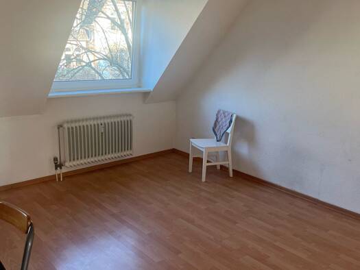 Wohnung zur Miete 550 € 2 Zimmer 42 m² Geschoss 3/3 frei ab sofort West Kassel 34119