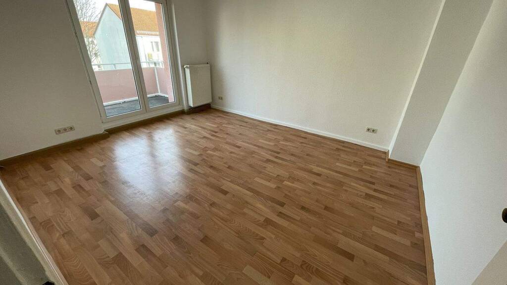 Wohnung zur Miete 380 € 2 Zimmer 49 m² 2. Geschoss Mainweg 11 Merseburg 06217