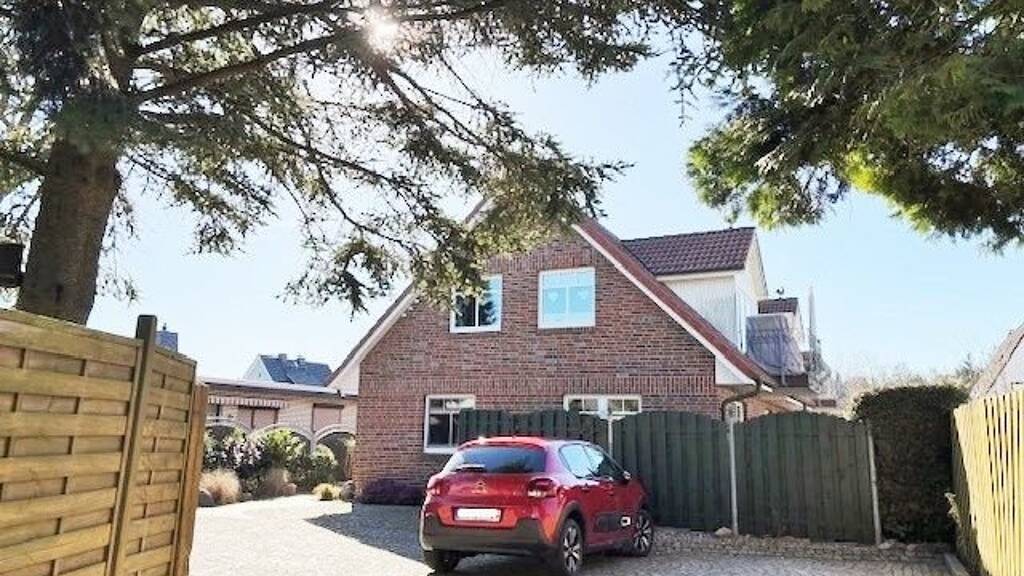 Wohnung zum Kauf 178.000 € 2 Zimmer 52 m² 1. Geschoss frei ab sofort Hannoversche Straße 12a Sahlenburg Cuxhaven 27476