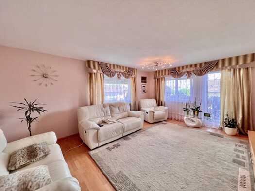Wohnung zum Kauf 199.000 € 3,5 Zimmer 99 m² 3. Geschoss Bonndorf Bonndorf im Schwarzwald 79848