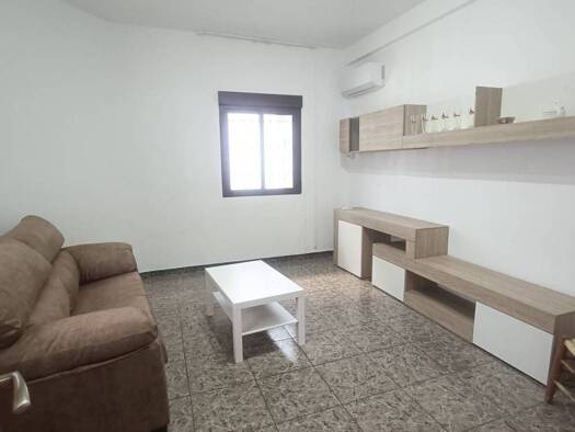 Reihenhaus zur Miete 630 € 4 Zimmer 188 m² Calle Pilar y Calvo Loja 18300