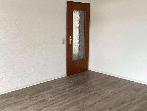 Wohnung zur Miete 454 € 3 Zimmer 80,4 m² 2. Geschoss frei ab 13.12.2025 Fichtestraße 42-HH Sudenburg Magdeburg 39112