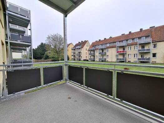 Wohnung zur Miete 699 € 4 Zimmer 75,9 m² frei ab sofort Herderstraße 23 Innenstadt Minden 32427