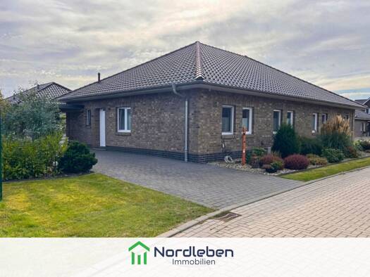 Doppelhaushälfte zum Kauf 279.000 € 3 Zimmer 93,9 m² 326 m² Grundstück Strücklingen-Utende Saterland 26683
