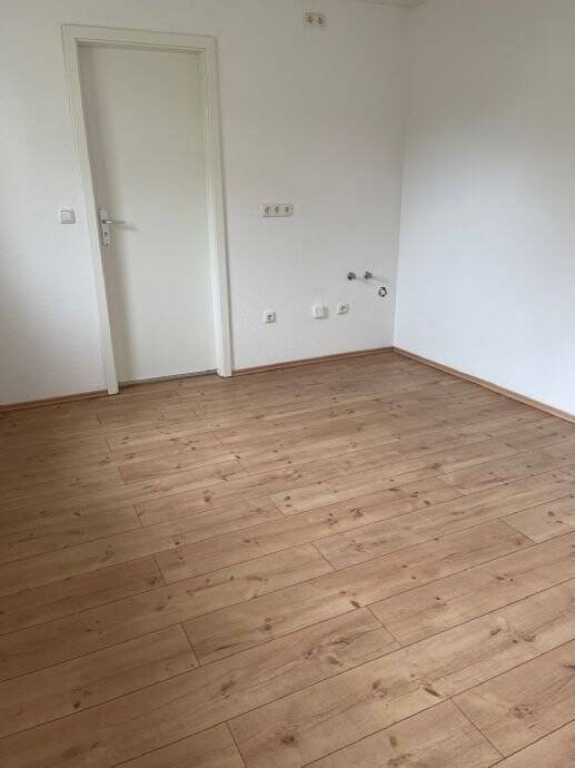 WUNDERSCHÖN GEPFLEGTE 1-ZIMMER WOHNUNG IN NÜRNBERG - KATZWANG, WLAN INKLUSIVE! – Am Hammer 10, 90455 Nürnberg – Vorschaubild 14