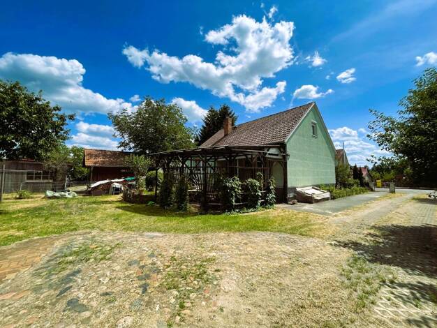 Einfamilienhaus zum Kauf 299.000 € 6 Zimmer 160 m² 1.096 m² Grundstück Straupitz 15913