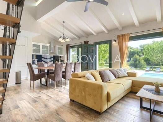 Haus zum Kauf 1.100.000 € 4 Zimmer 200 m² Rovinj Rovinj