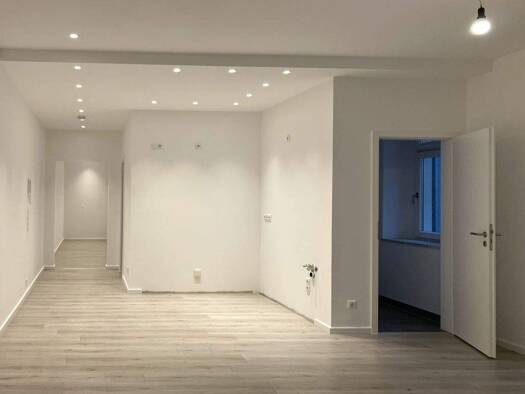 Wohnung zur Miete 500 € 2 Zimmer 62,5 m² 2. Geschoss frei ab sofort Friedrich-Engels-Straße 53 Pölbitz Zwickau 08058